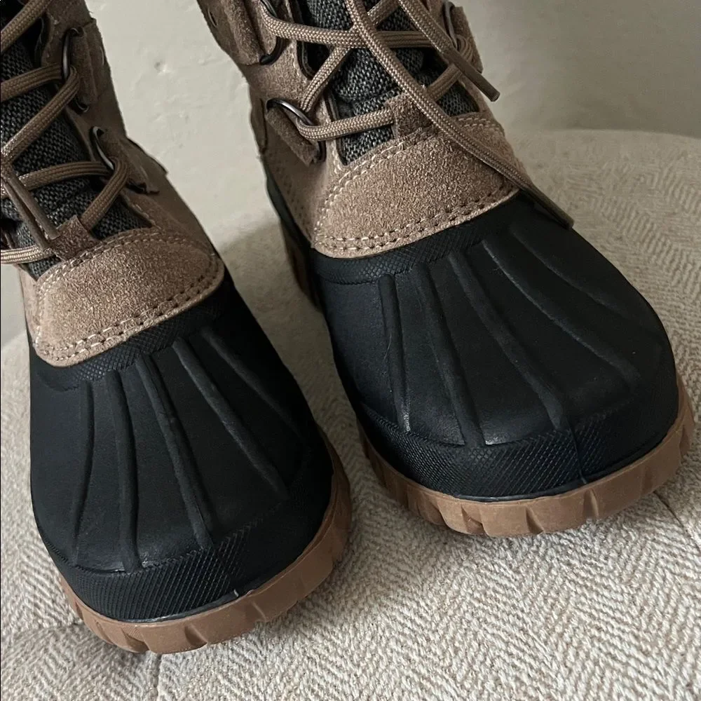 NWOT Mishansha Women's Water Resistant Mid Calf Winter Booties in Size 7